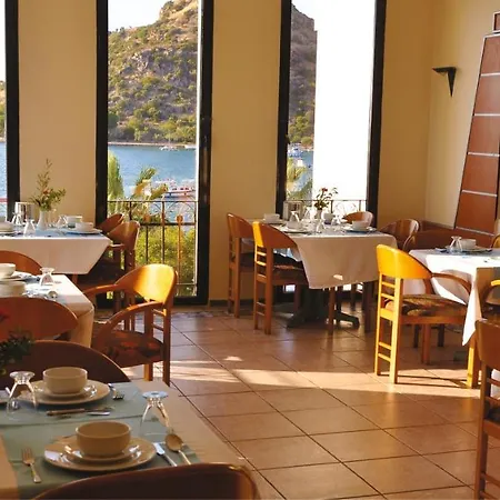 Otel Medis 4*