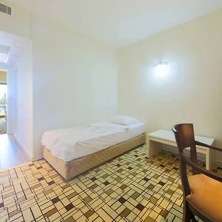 Ξενοδοχείο Medis Ildir