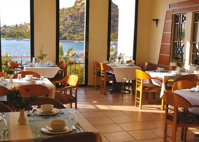 Hotel Medis 4*