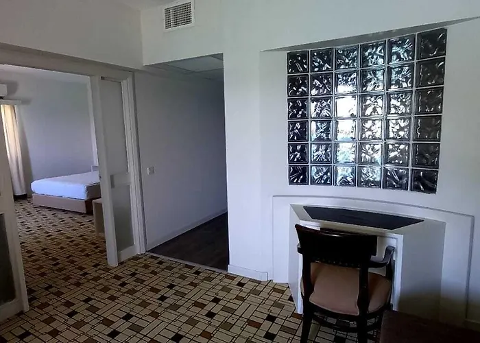 Hotel Medis 4*