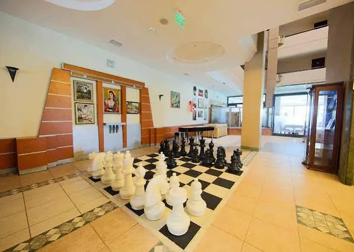 Hotel Medis 4*
