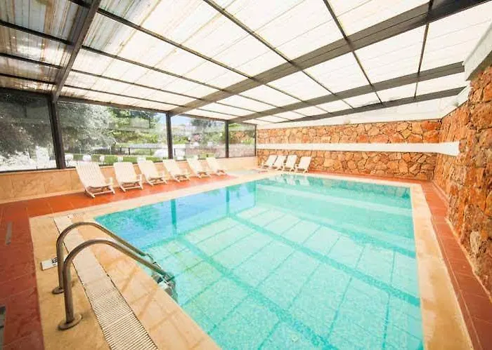 Hotel Medis